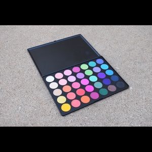 Morphe 35B Discontinued Palette